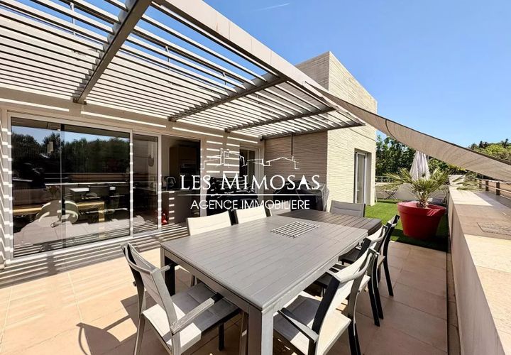 Lejlighed i Frejus, Var, Frejus - € 468.000 | Ref: 7292 - foto 1