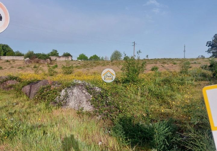 Helårsgrund i Lousada, Porto, Lousada - € 550.000 | Ref: 25TC4201 - foto 1