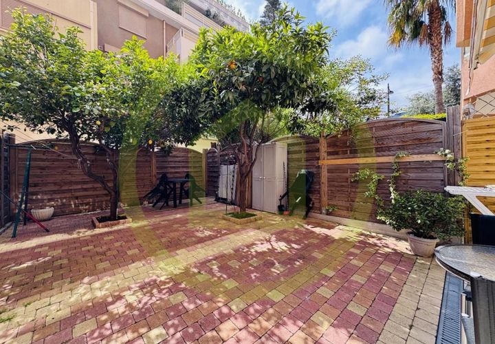 Leilighet i Roquebrune-Cap-Martin, Alpes-Maritimes, Roquebrune-Cap-Martin - € 220 000 | Ref: 3011443840 - foto 1