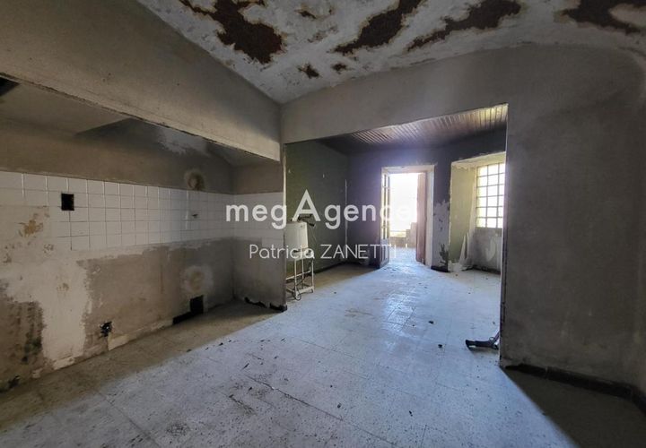 Leilighet i Saint-Bres, Gard, Saint-Bres - € 25 000 | Ref: 201951 - foto 1