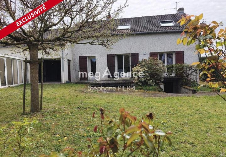 Villa a Montluçon, Allier, Montluçon - € 170.000 | Ref: 201374 - foto 1