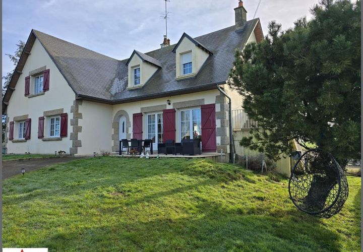 Villa i Fougères, Ille-et-Vilaine, Fougères - € 330.000 | Ref: 201714 - foto 1