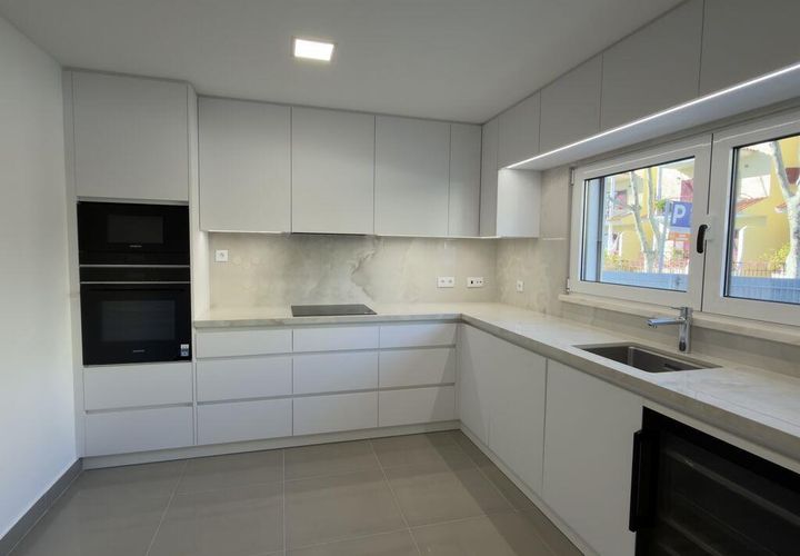 Byhus i Cascais, Lisbon, Cascais - € 2.200.000 | Ref: 160087 - foto 1