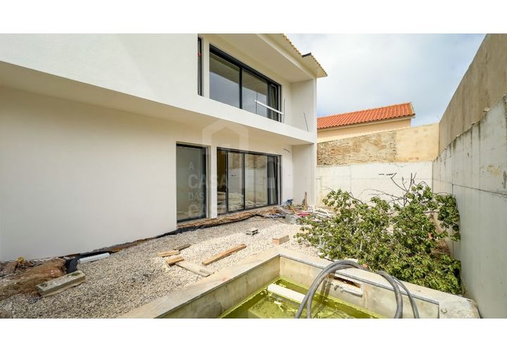 Villa a Ericeira, Lisbon, Ericeira - € 580.000 | Ref: V26115 - foto 1