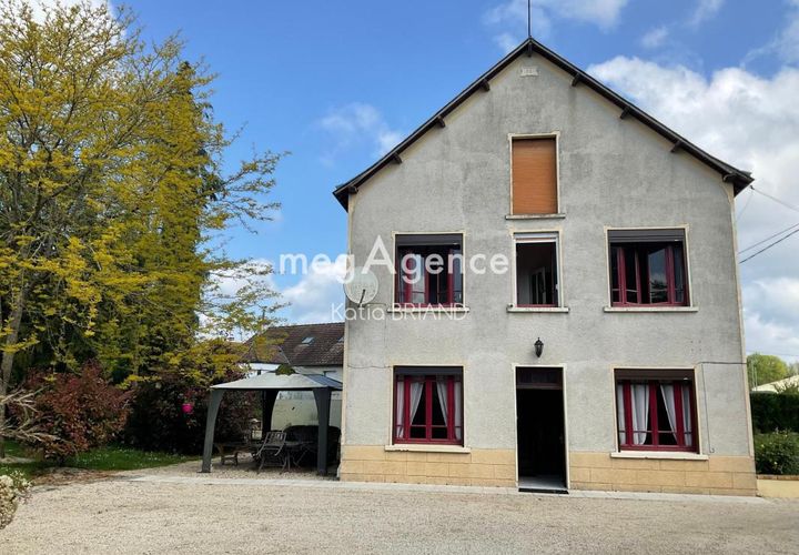 Villa i Montjean, Mayenne, Montjean - € 243.000 | Ref: 201818 - foto 1