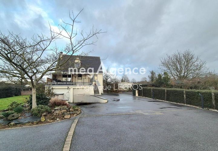 Villa a Alencon, Orne, Alencon - € 199.900 | Ref: 198919 - foto 1