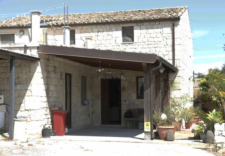 Landejendom i Ragusa, Ragusa, Ragusa - € 290.000 | Ref: L 964 - foto 1
