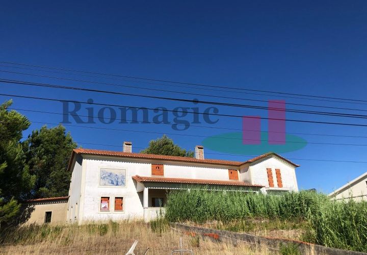 Villa en Alenquer, Lisbon, Alenquer - € 238.020 | Ref: 610.22 - photo 1