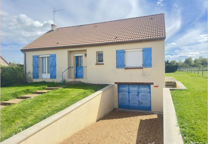 Villa i Chuisnes, Eure-et-Loir, Chuisnes - € 186.000 | Ref: 340935975343 - foto 1