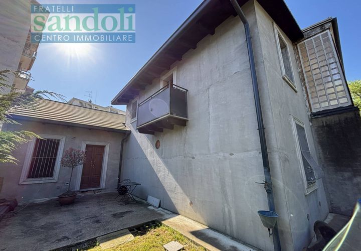 Villa a Vercelli, Vercelli, Vercelli - € 150.000 | Ref: 7988 - foto 1