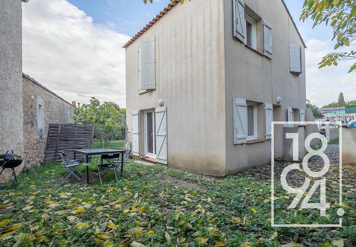 Villa i Marseille, Bouches-du-Rhone, Marseille - € 370.000 | Ref: 9RSU-T0R-MTU - foto 1