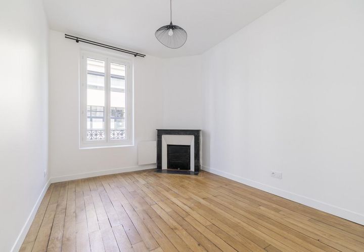 Apartament a Suresnes, Hauts-de-Seine, Suresnes - € 1.475/mes | Ref: L1531-028-003 - foto 1