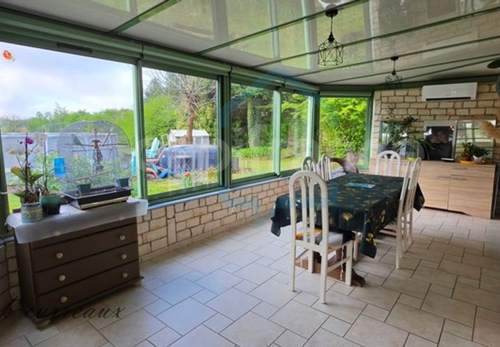 Villa i Abergement-la-Ronce, Jura, Abergement-la-Ronce - € 210.000 | Ref: 340933403951 - foto 1