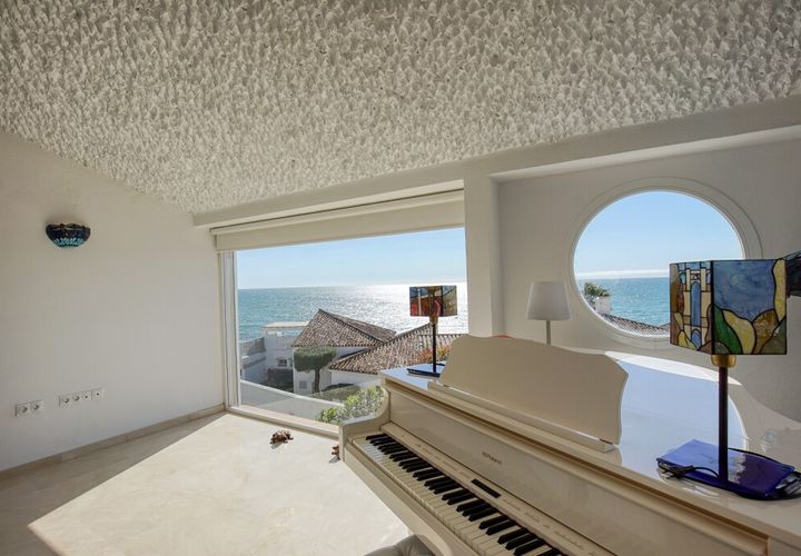 Villa a Estepona, Malaga, Estepona - € 1.050.000 | Ref: DPIc350323 - foto 1