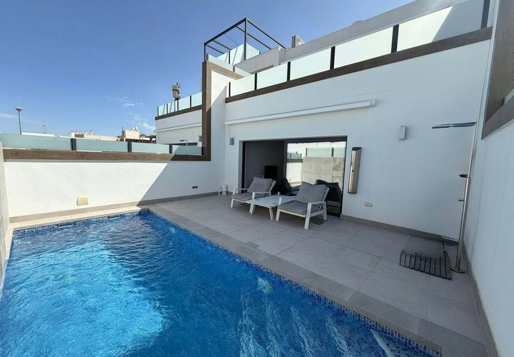 Villa en Ciudad Quesada, Alicante, Ciudad Quesada - € 354.950 | Ref: SMBCQ5153170 - photo 1