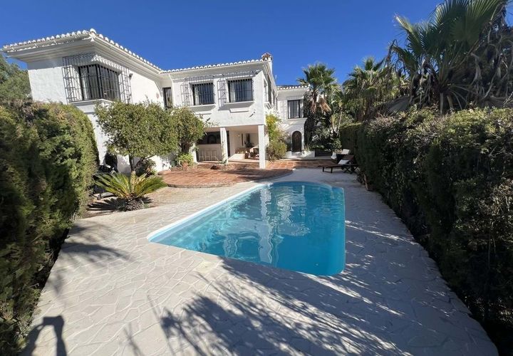 Villa i La Duquesa, Malaga, La Duquesa - € 795.000 | Ref: SMSD4197 - foto 1
