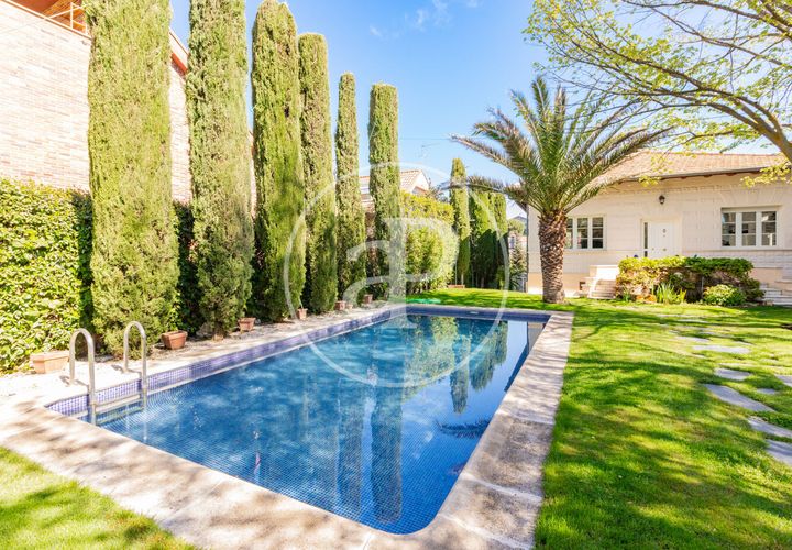 Villa i Madrid, Madrid, Madrid - € 2.480.000 | Ref: VMO2604009 - foto 1