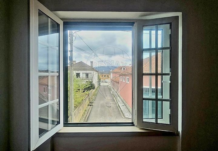 Villa i Alenquer, Lisbon, Alenquer - € 299.900 | Ref: 123741387-10 - foto 1