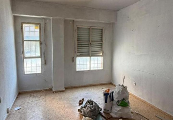 Leilighet i Manises, Valencia, Manises - € 140 000 | Ref: EXP13994/8930 - foto 1