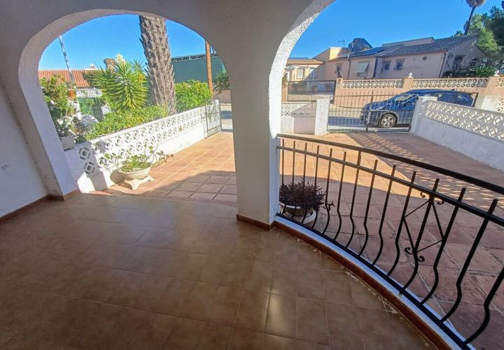 Villa a Valencia, Valencia, Valencia - € 239.000 | Ref: olvc11346108 - foto 1