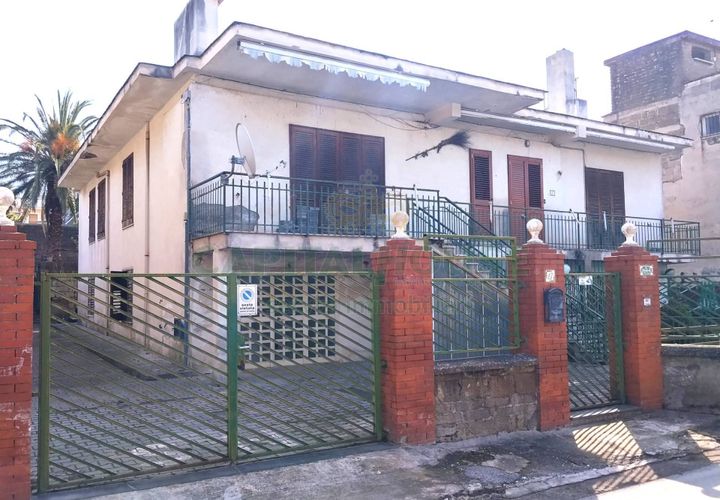Villa a Sirignano, Avellino, Sirignano - € 245.000 | Ref: 459458 - foto 1