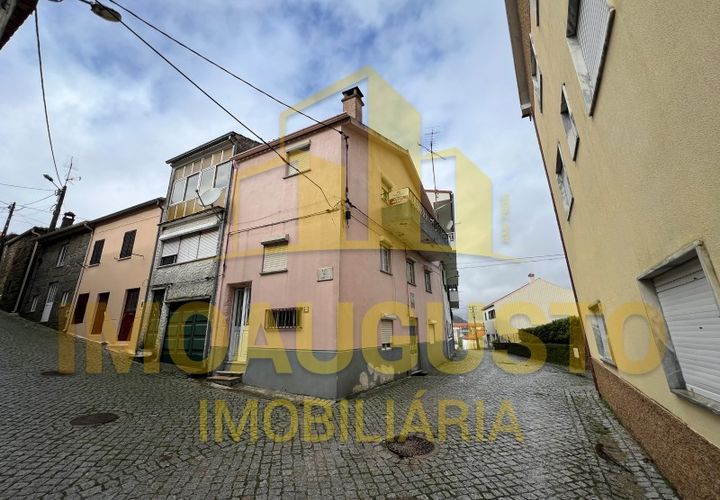 Villa i Corujeira e Trinta, Guarda, Corujeira e Trinta - € 39.500 | Ref: CAS_1354 - foto 1