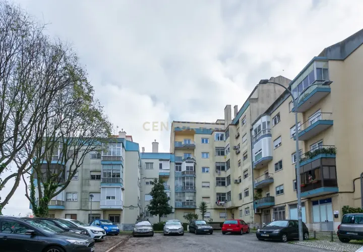 Lejlighed i Amadora, Lisbon, Amadora - € 240.000 | Ref: C0484-00439 - foto 1