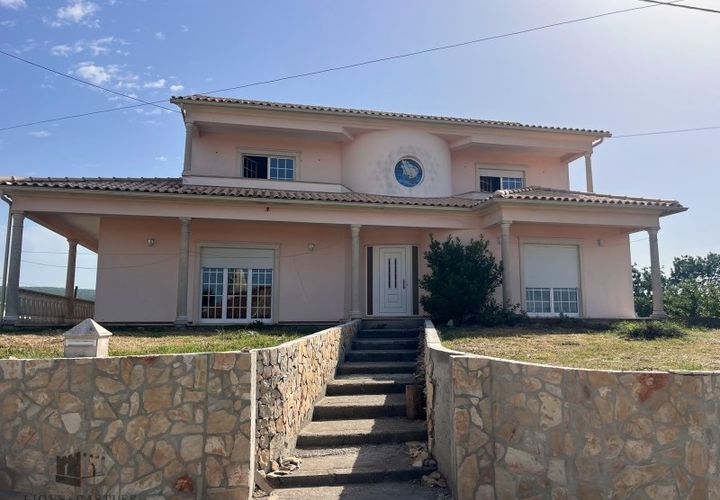 Villa i Pombal, Leiria, Pombal - € 450.000 | Ref: P206/2026 - foto 1
