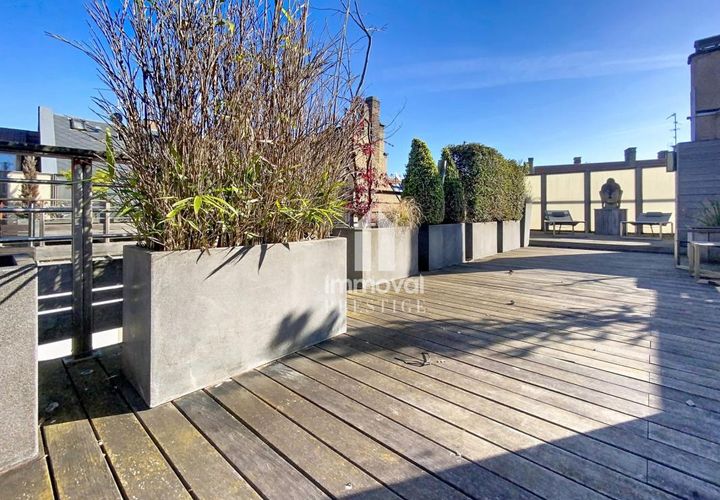 Duplex i Strasbourg, Bas-Rhin, Strasbourg - € 840.000 | Ref: T66647-IMMOVAL - foto 1