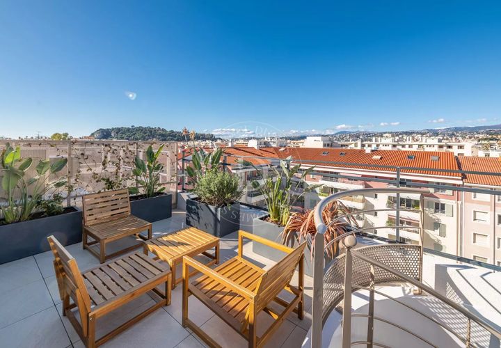 Lejlighed i Nice, Alpes-Maritimes, Nice - € 935.000 | Ref: 86937360 - foto 1