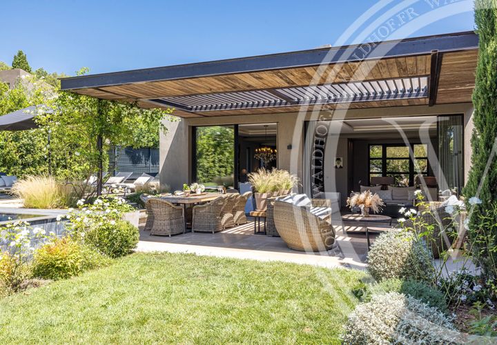 Villa a Mougins, Alpes-Maritimes, Mougins - € 14.000/mes | Ref: 84276750 - foto 1