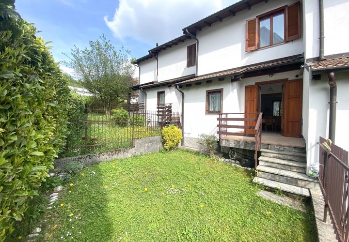 Villa i Centro Valle Intelvi, Como, Centro Valle Intelvi - € 210.000 | Ref: 464 - foto 1