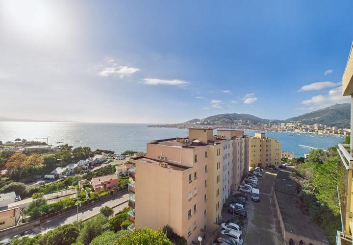 Lejlighed i Ajaccio, Corse-du-Sud, Ajaccio - € 350.000 | Ref: VA11599-MAXIMMO - foto 1