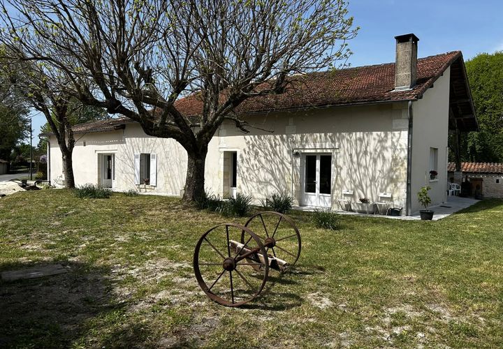 Villa i Chalais, Charente, Chalais - € 267.500 | Ref: BVI85295 - foto 1