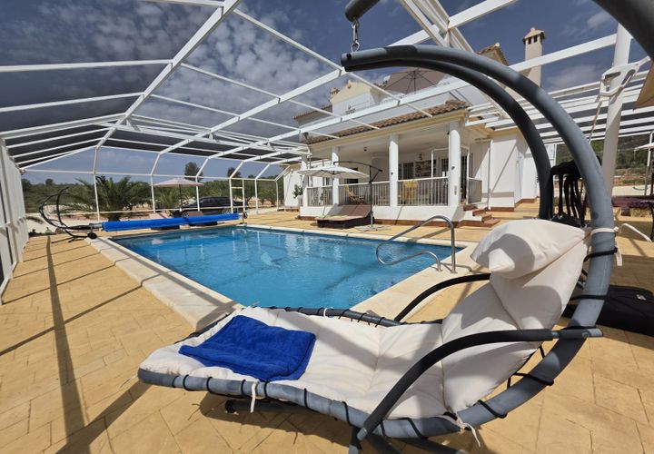 Villa i Pinoso, Alicante, Pinoso - € 574.995 | Ref: 61134 - foto 1