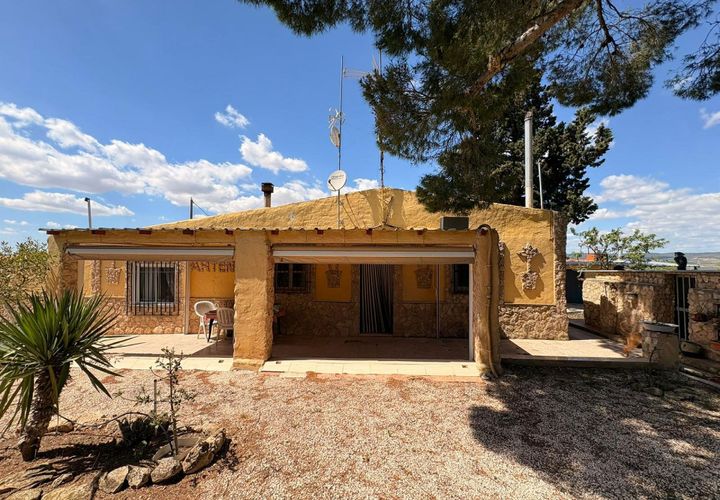 Villa i Yecla, Murcia, Yecla - € 149 995 | Ref: JJ7260 - foto 1