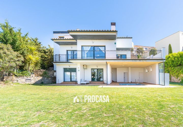 Villa i Palau-Saverdera, Gerona, Palau-Saverdera - € 825.000 | Ref: 4246 - foto 1