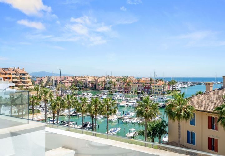 Penthouse i Sotogrande, Cadiz, Sotogrande - € 990.000 | Ref: R5362774 - foto 1