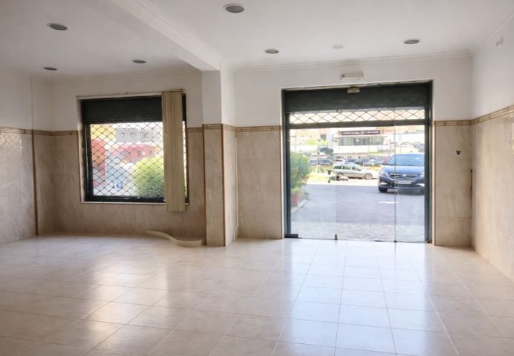 Erhvervsejendom i Massama, Lisbon, Massama - € 236.000 | Ref: W6488 - foto 1