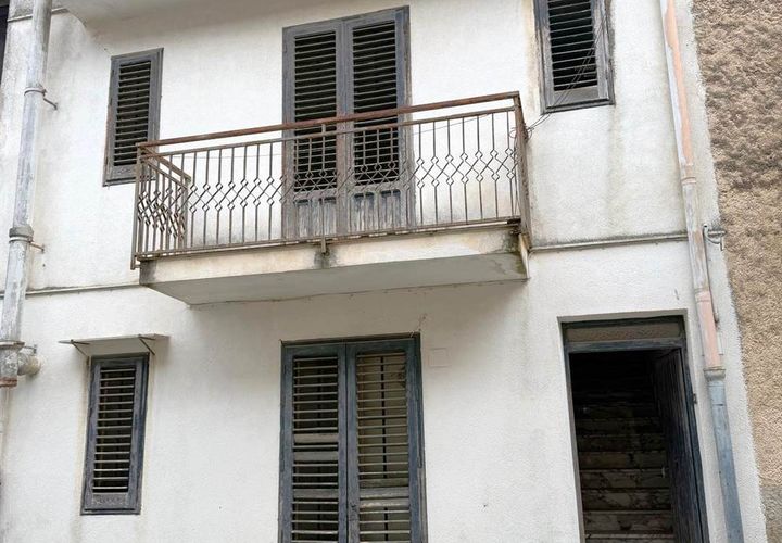 Villa a Palazzo Adriano, Palermo, Palazzo Adriano - € 60.000 | Ref: 8682RV36418 - foto 1
