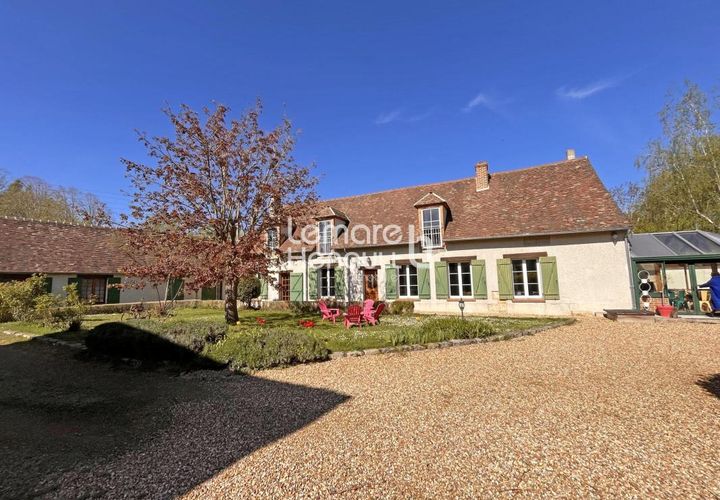 Villa a Dreux, Eure-et-Loir, Dreux - € 469.500 | Ref: 50165 - foto 1