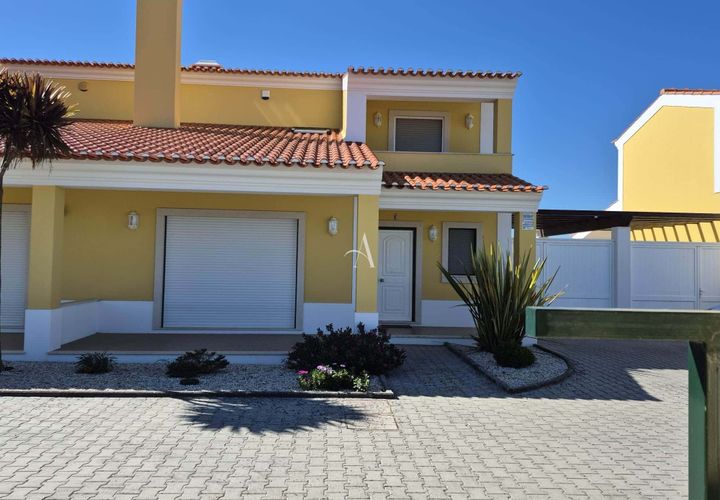 Villa i Caldas da Rainha, Leiria, Caldas da Rainha - € 435.000 | Ref: ACPS10870 - foto 1