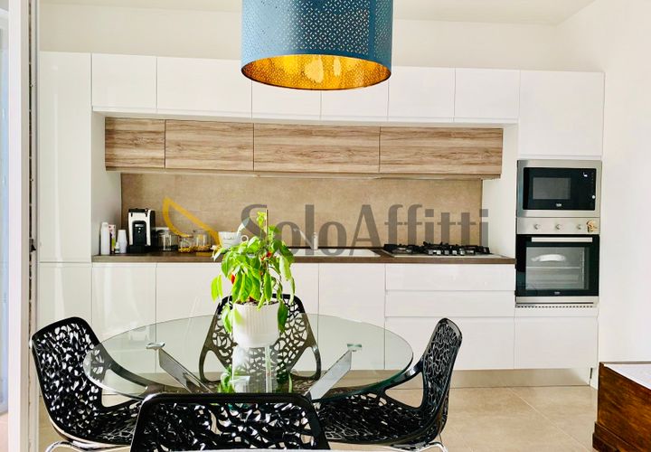 Apartament a Bari, Bari, Bari - € 1.350/mes | Ref: AA2092 - foto 1
