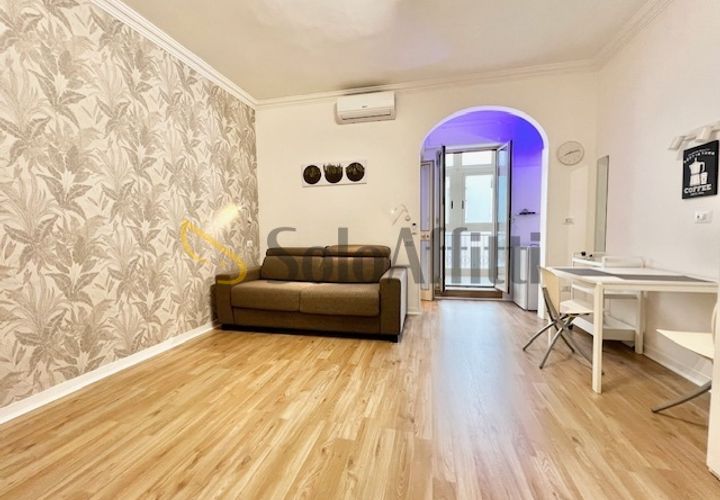Apartament a Bari, Bari, Bari - € 550/mes | Ref: AA2540 - foto 1