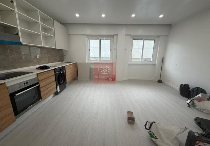 Lejlighed i Amadora, Lisbon, Amadora - € 295.000 | Ref: 701.001.118 - foto 1