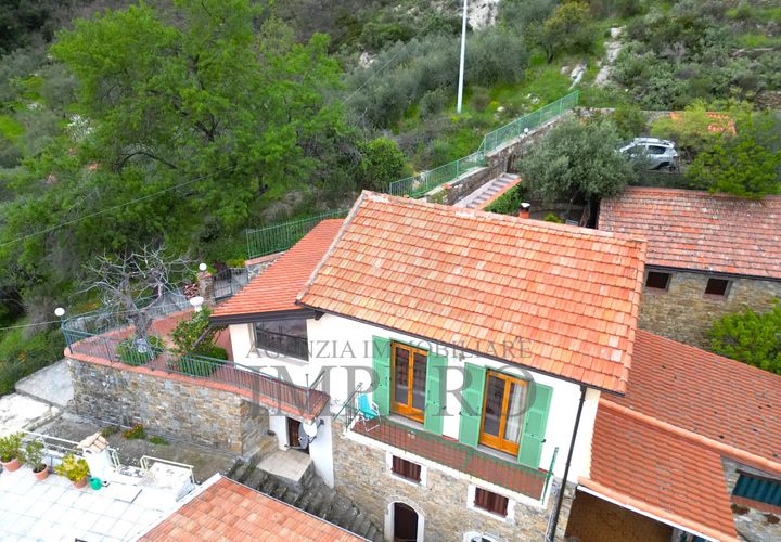Villa i Perinaldo, Imperia, Perinaldo - € 220.000 | Ref: 23858 - foto 1