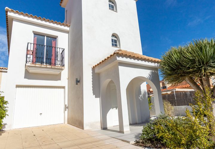 Villa i Los Balcones, Alicante, Los Balcones - € 650.000 | Ref: MLSC2598564 - foto 1