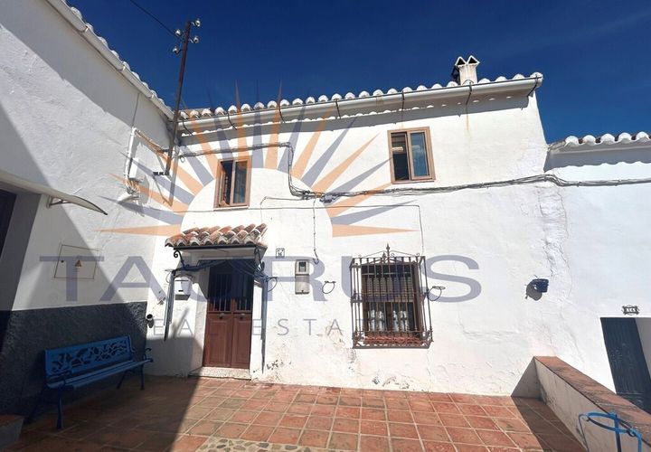 Landsbyhus i Comares, Malaga, Comares - € 190.000 | Ref: MS442 - foto 1