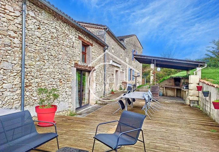 Villa a La Roquille, Gironde, La Roquille - € 385.000 | Ref: 5200 - foto 1