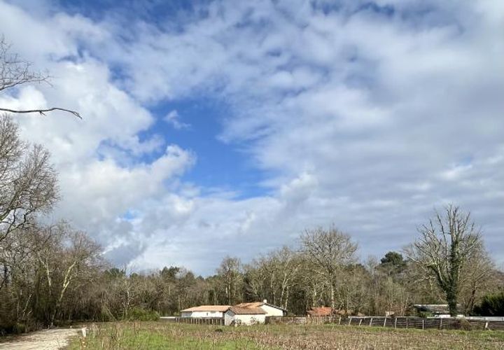 Helårsgrund i Saint-Selve, Gironde, Saint-Selve - € 170.000 | Ref: AM-STSELVE-1002 - foto 1